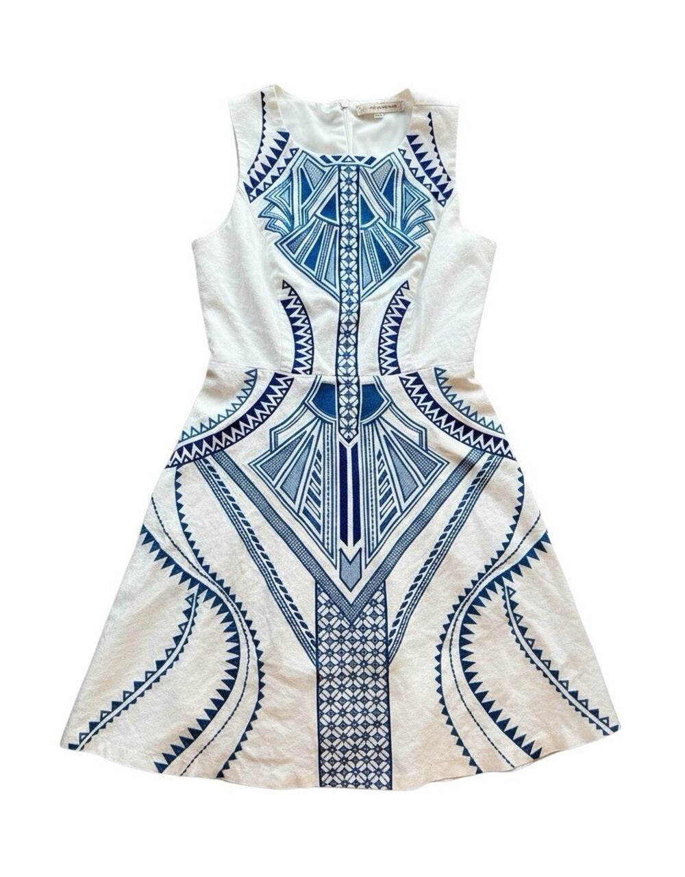 champagne and strawberries Geometric Embroidered Crew Neck Mini Dress M L05
